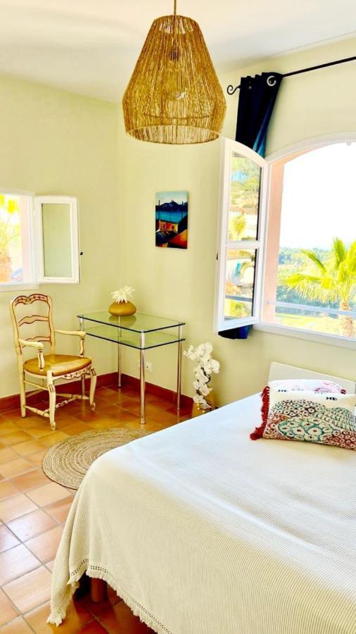 Hameau Des Amandiers Vue Mer - Piscine, Golf Et Tennis Prive Сен-Сир-сюр-Мер Экстерьер фото